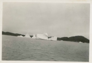 Image: Icebergs between Labrador and Baffin Island